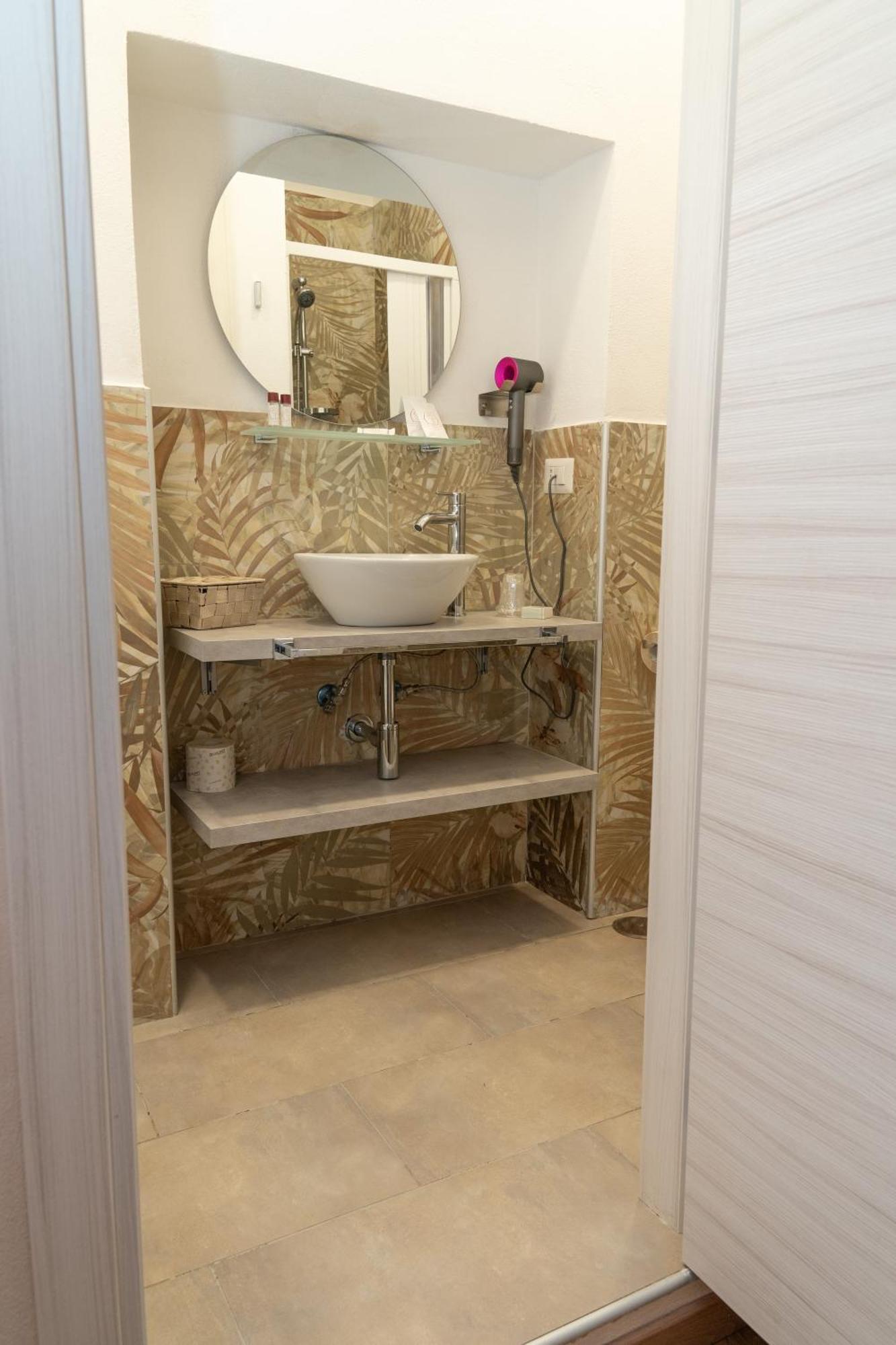 The Sun Hotel Boutique Napoli Eksteriør bilde